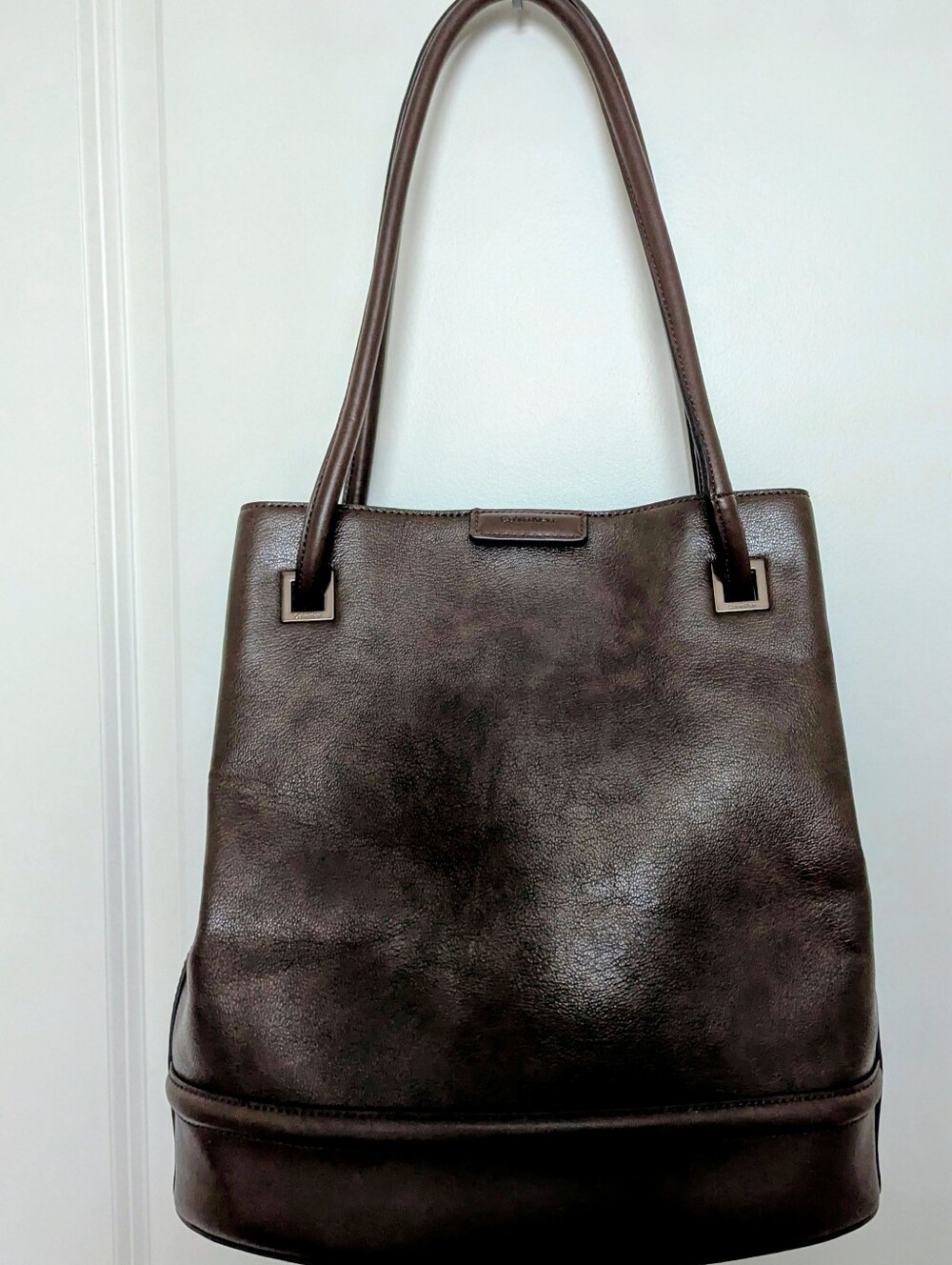 Calvin Klein Vegan Leather Ash Tote With Magnetic Closure